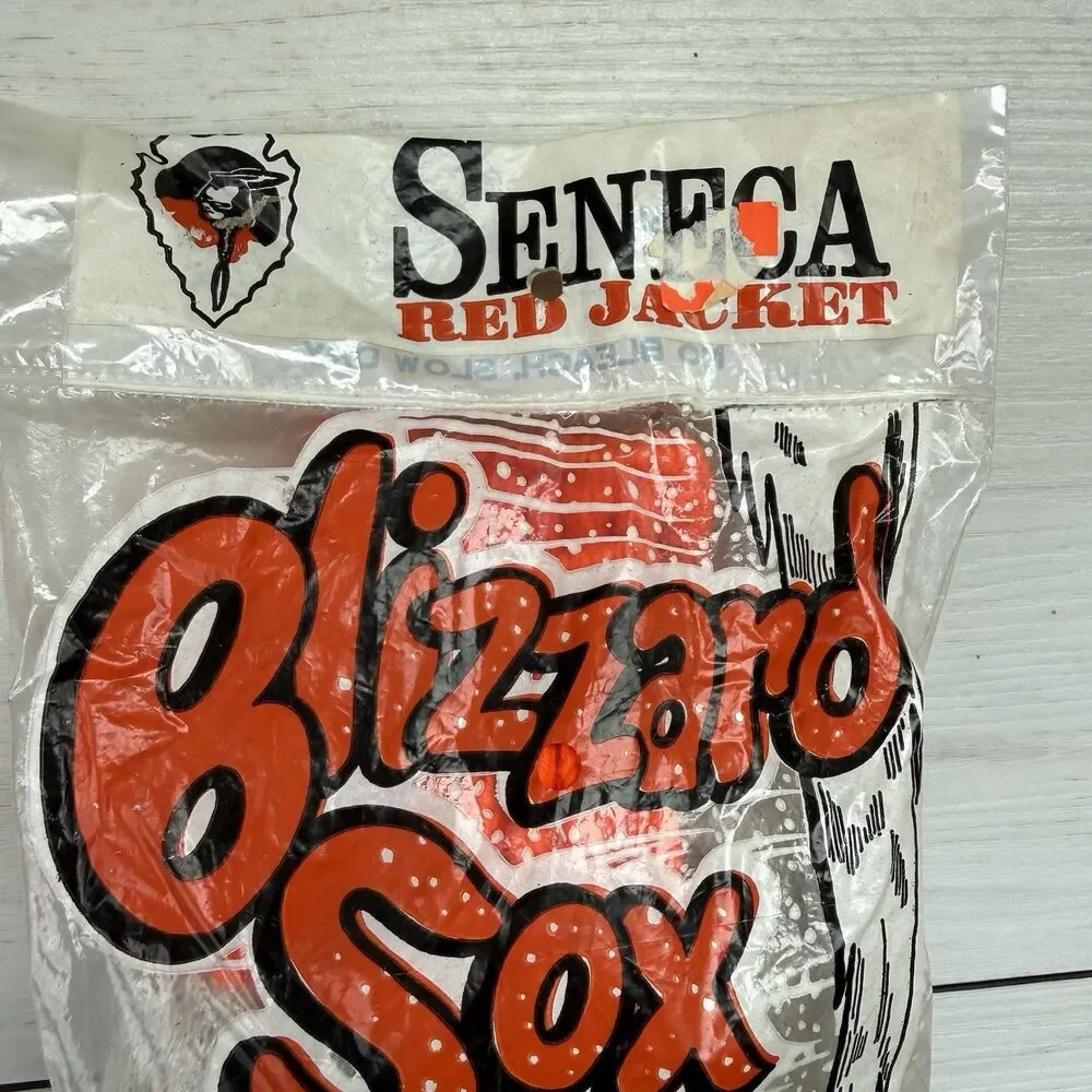VTG New Sealed Seneca Red Jacket Blizzard Socks Mens Size 10-13 Gray Made In USA